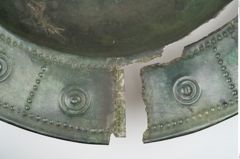 Foto von Bronzebreitrandschüssel (NHMW-PRAE-051245)